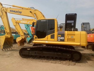 小松PC240-8M0挖掘机